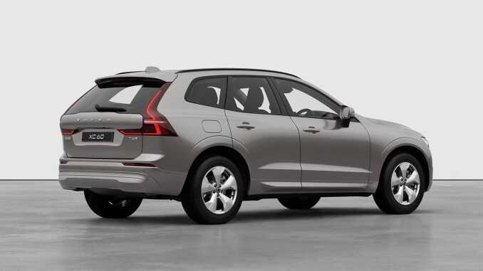 Volvo XC60 2.0 T6 [350] Plug-in Hybrid Core 5dr AWD Gtron [NI] Estate - Image 3